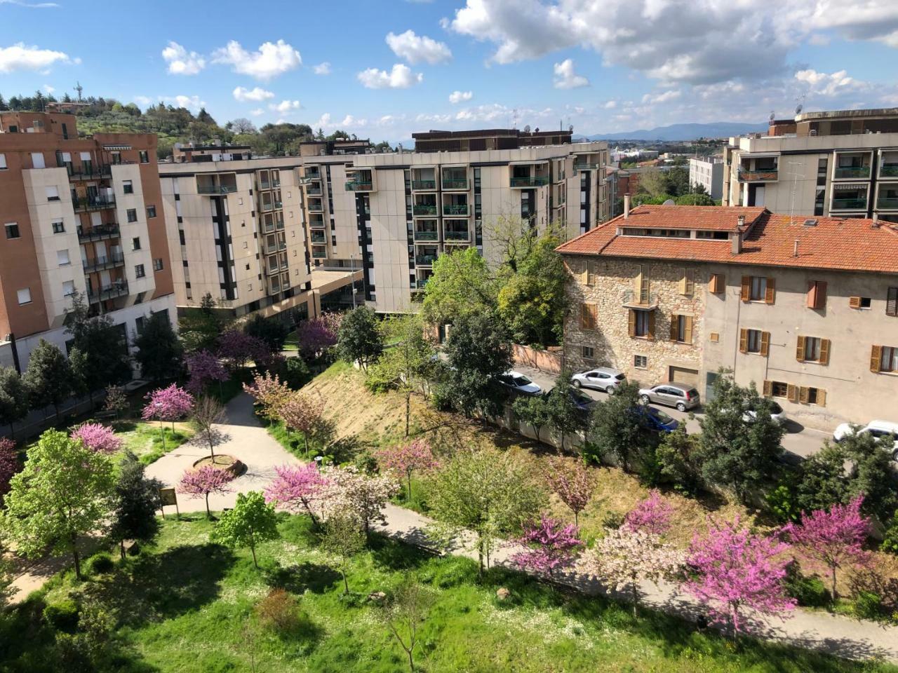 Wellstay Perugia Train Station Bagian luar foto